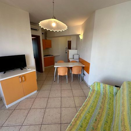 Residence Diana Frontemare Caorle Exterior foto